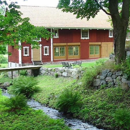 موتالا Bjoerka Storgard B&B الغرفة الصورة