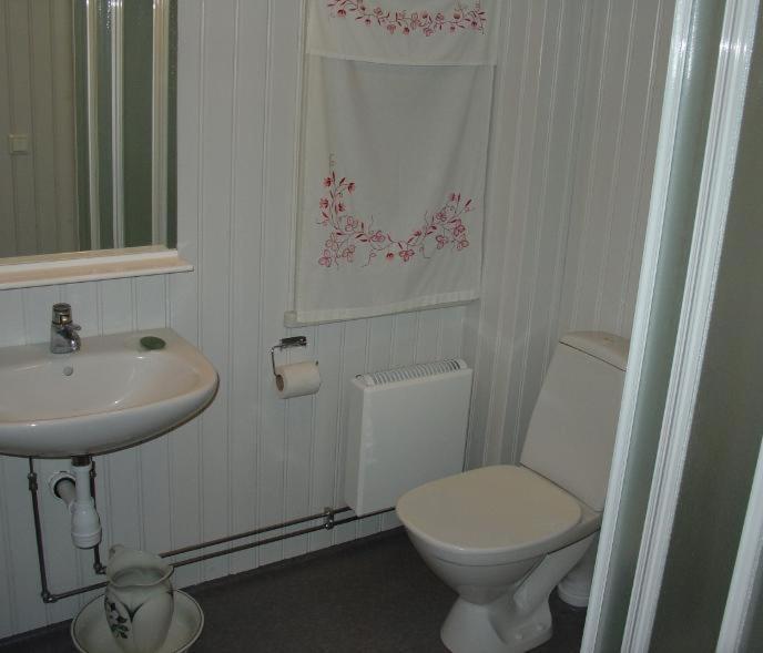 موتالا Bjoerka Storgard B&B الغرفة الصورة